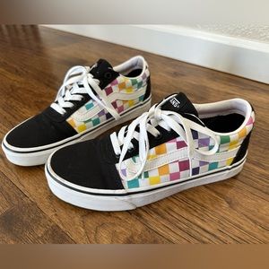 Women’s Checkered Vans